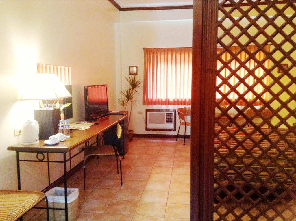 פורטו פרינססה Citystate Asturias Hotel Palawan מראה חיצוני תמונה